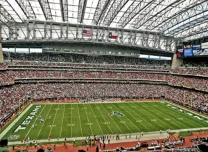 傅家俊香港,台球巨星亮,相京港青年,开云体育,开云体育官网,开云体育app,开云体育app下载